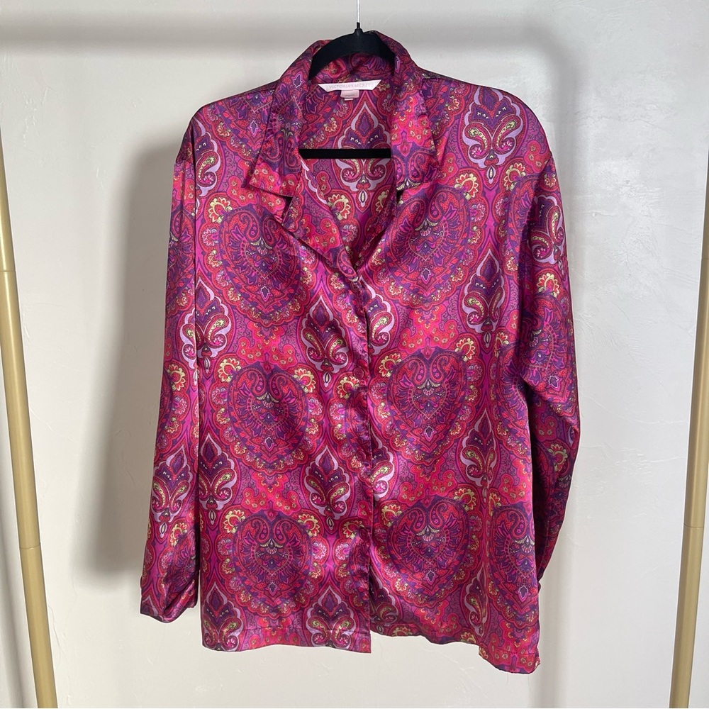 Victoria’s Secret silky blouse size large paisley pajama button up soft summer